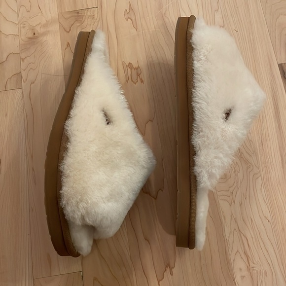 UGG Annia Peep Toe Slipper - Picture 6 of 10